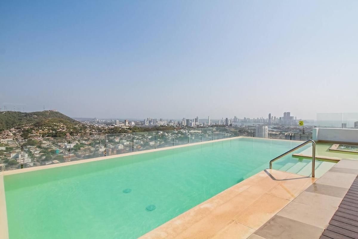 Apartamento Steps To The Near The Walled Cartagena